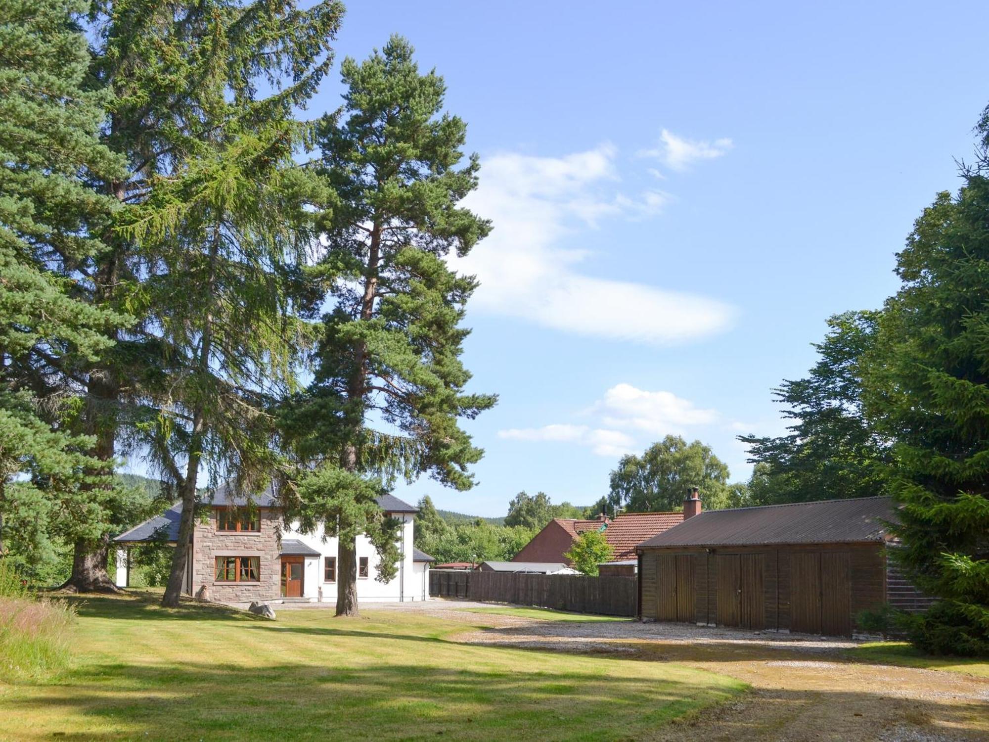 Battanropie Lodge Карбридж Екстериор снимка